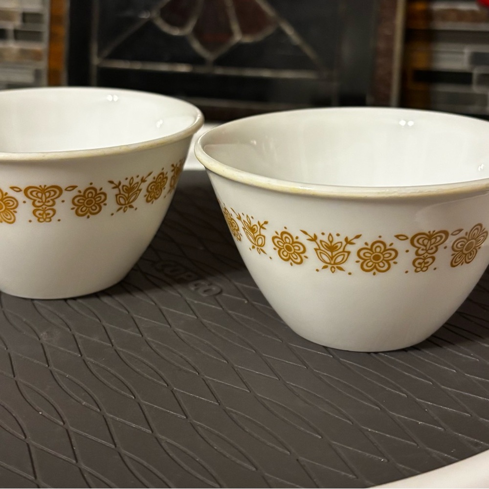 Set of two Vintage pyrex butterfly gold pattern, coffee cups